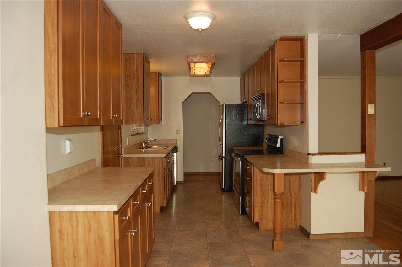 1750 Royal Drive Reno, NV 89503 - Photo 6 of 25 Photo 6