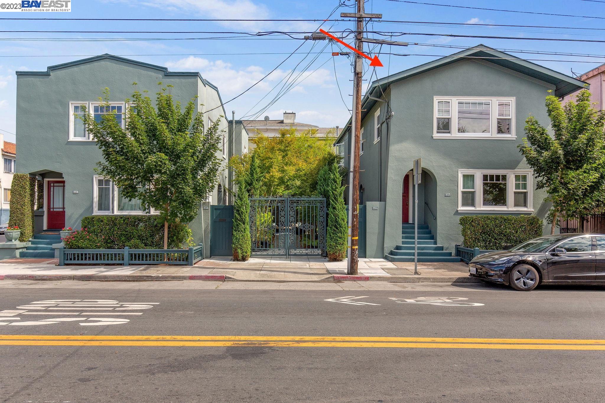1542 4th Avenue Oakland, CA 94606 - Photo 1 of 28