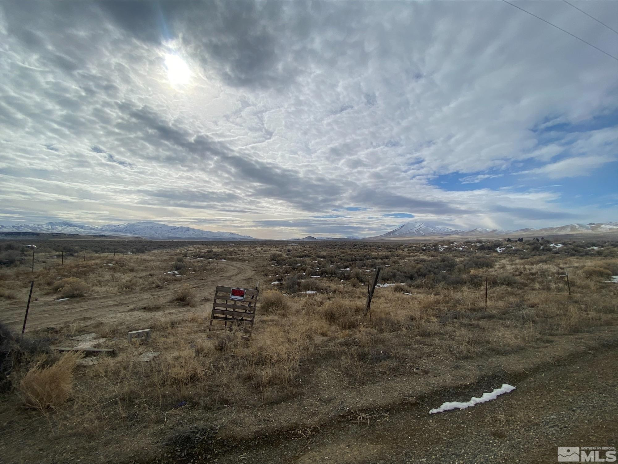 3830 Artemisia Road Winnemucca, NV 89445 - Photo 5 of 10 a view of a city