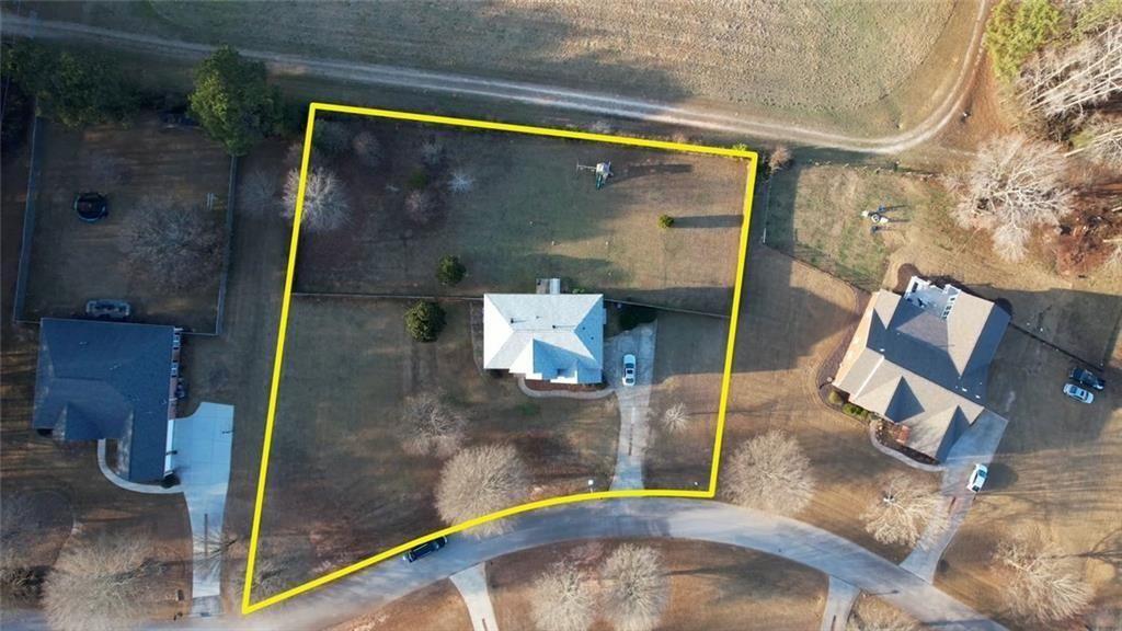 25 Caseys Way Covington, GA 30014 - Photo 33 of 33 a bathroom with a sink