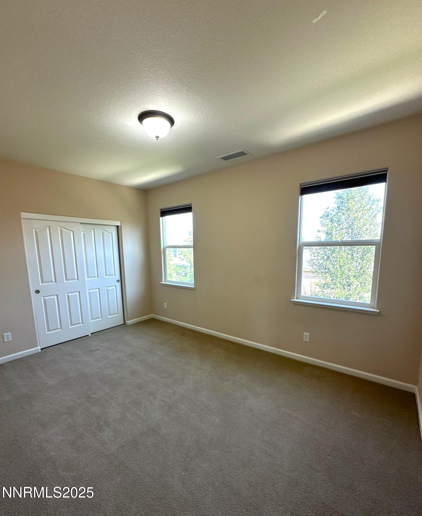 545 Terracina Way Reno, NV 89521 - Photo 21 of 26 down-net_http20250905-121-9441x4