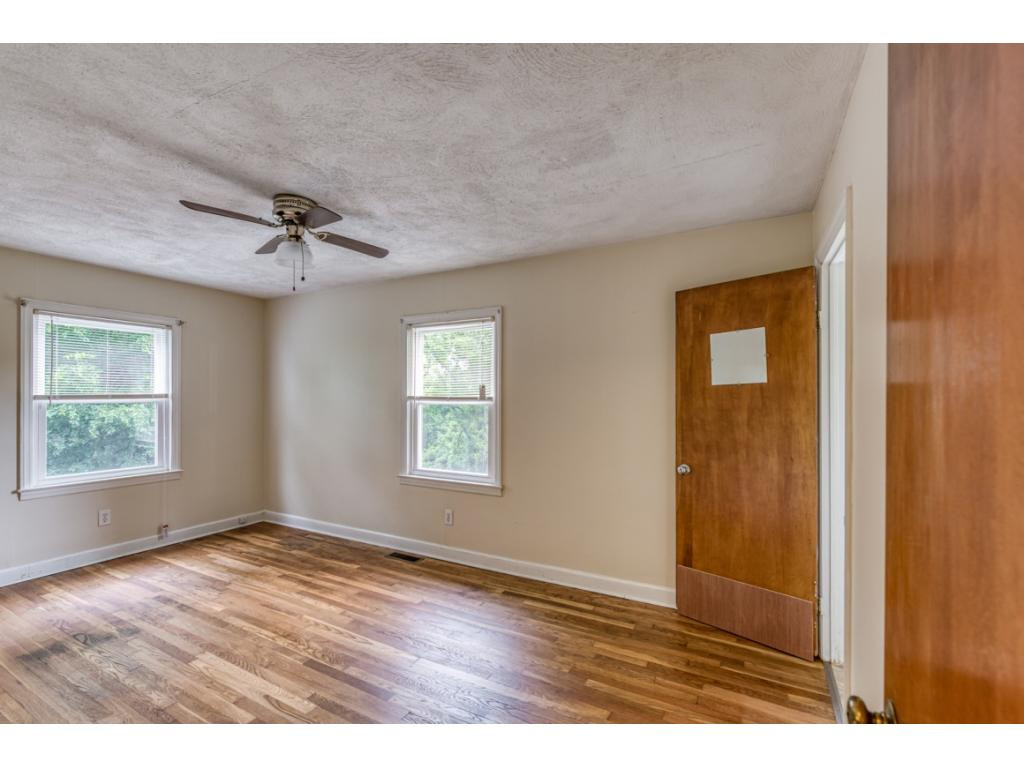 533 Cheyenne Road Bristol, VA 24201 - Photo 15 of 26 Photo 15