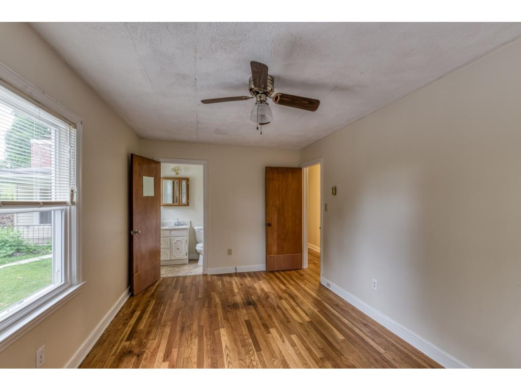 533 Cheyenne Road Bristol, VA 24201 - Photo 16 of 26 Photo 16