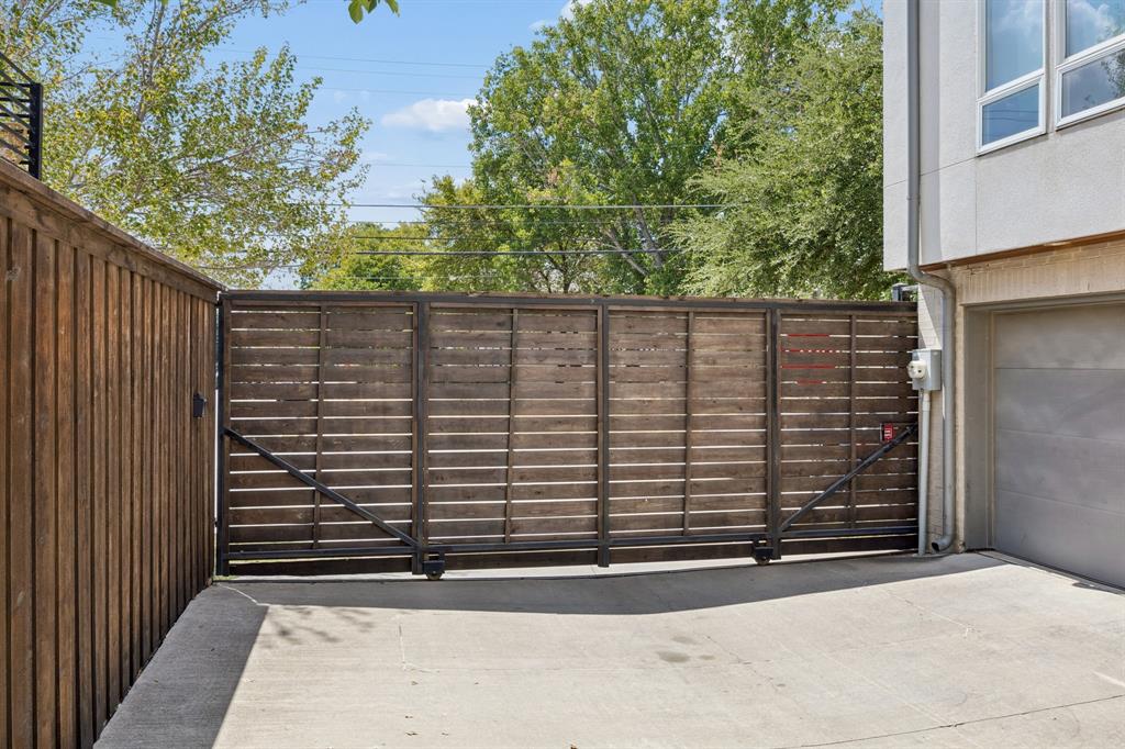 4935 Flitwick Court Dallas, TX 75204 - Photo 22 of 26 Gated Entry/Exit