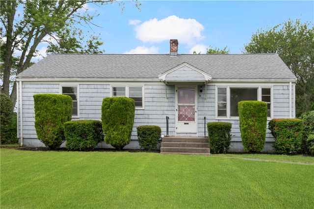 $385,000 | 21 Parsonage Drive, Warwick, RI 02889
