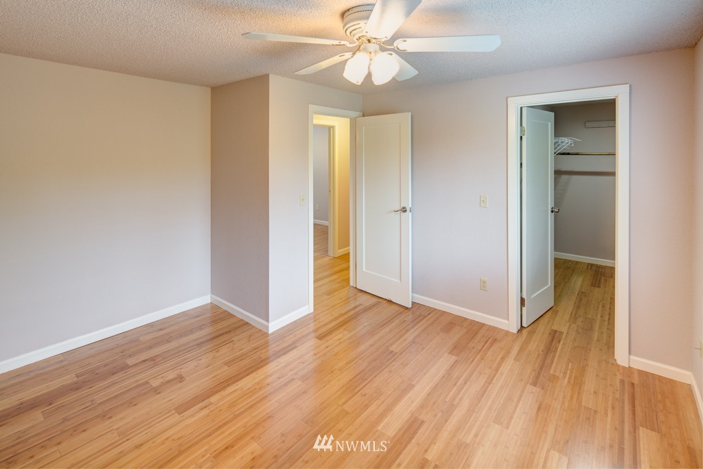 2001 181st Street Southeast Bothell, WA 98012 - Photo 9 of 17