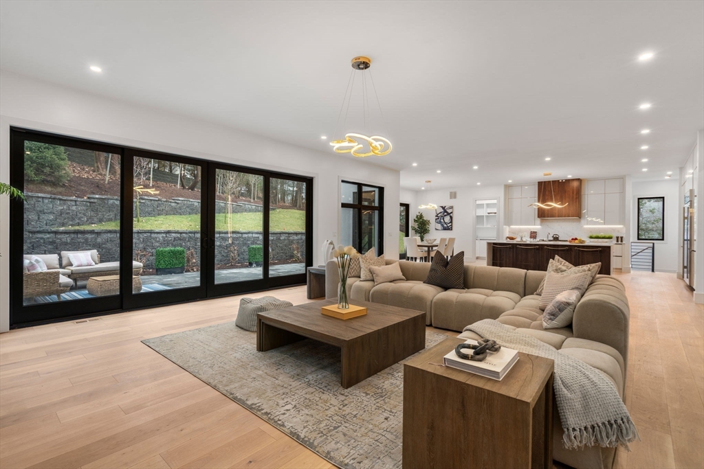 131 Dane Hill Road Newton, MA 02461 - Photo 14 of 42