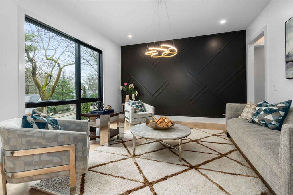 131 Dane Hill Road Newton, MA 02461 - Photo 5 of 42