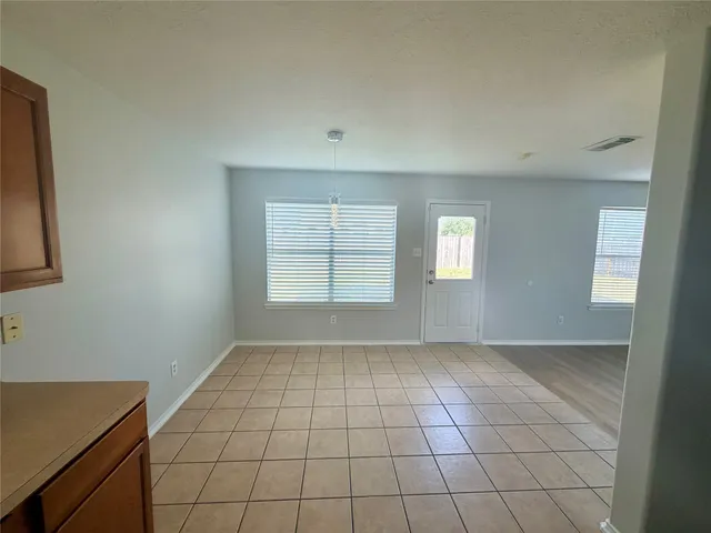 $1,950 | 9011 Aspen Trace Lane, Humble, TX 77338