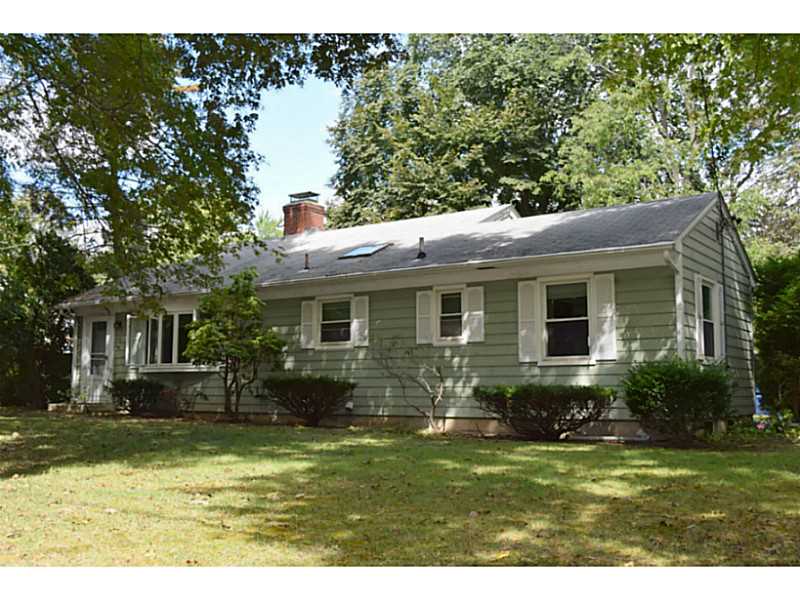 179 Wampanoag Road Warwick, RI 02818 - Photo 2 of 15 Exterior Front.