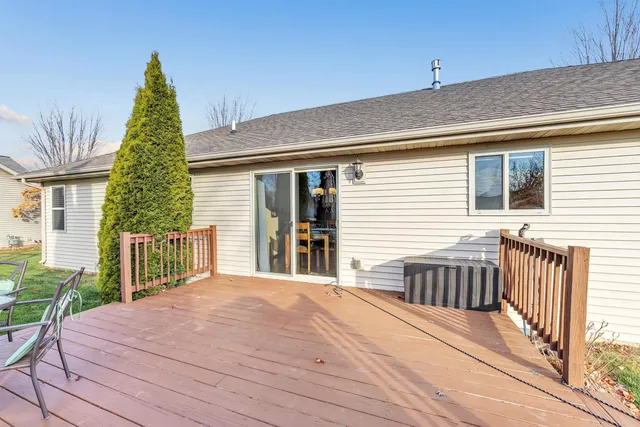 $399,900 | 2937 Yellow Jasmine Way, Green Bay, WI 54313