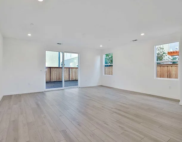 $764,900 | 5712 Lake Club Drive, Fairfield, CA 94533