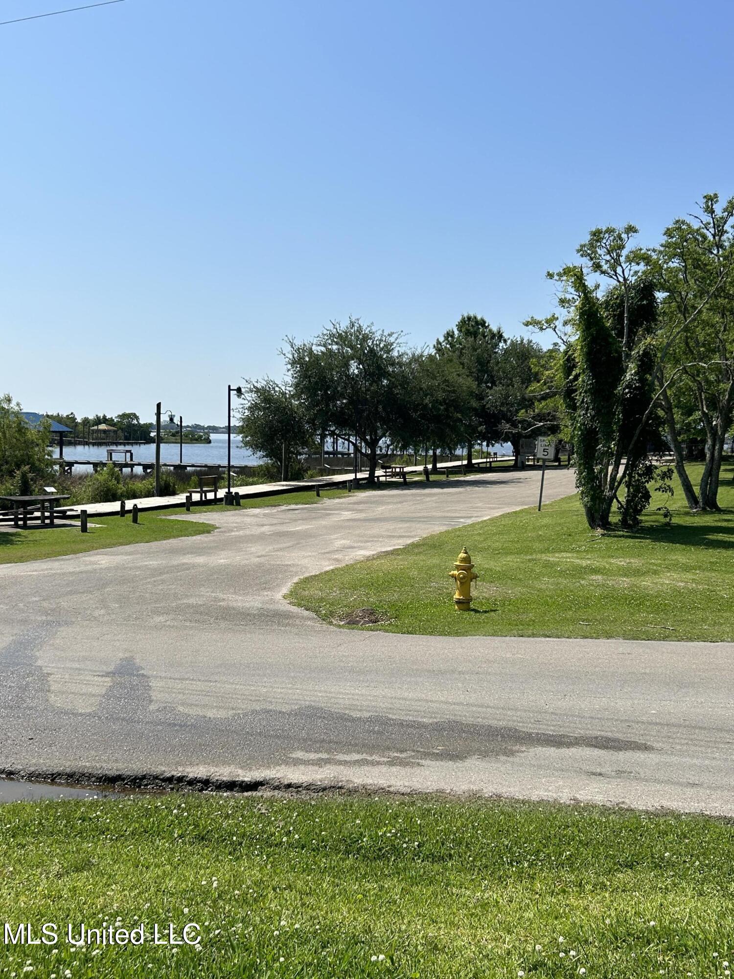 3032 Race Track Road D'Iberville, MS 39540 - Photo 7 of 14 IMG-0363