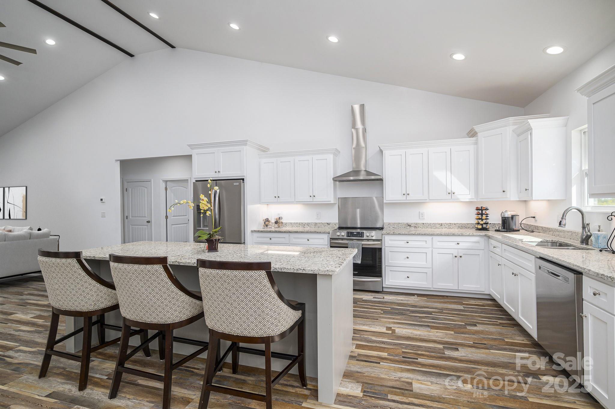 1076 Furnace Road Lincolnton, NC 28092 - Photo 4 of 48