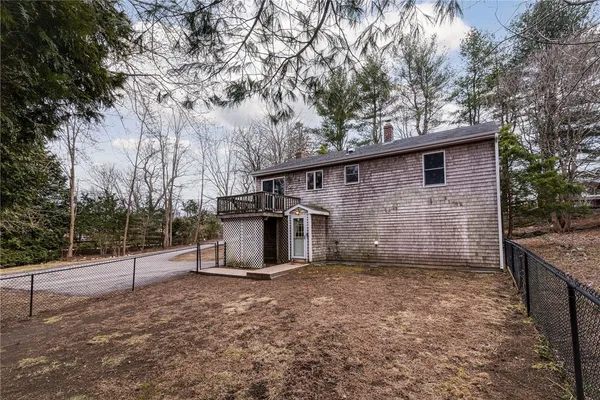 $549,000 | 40 Northup Street, South Kingstown, RI 02879