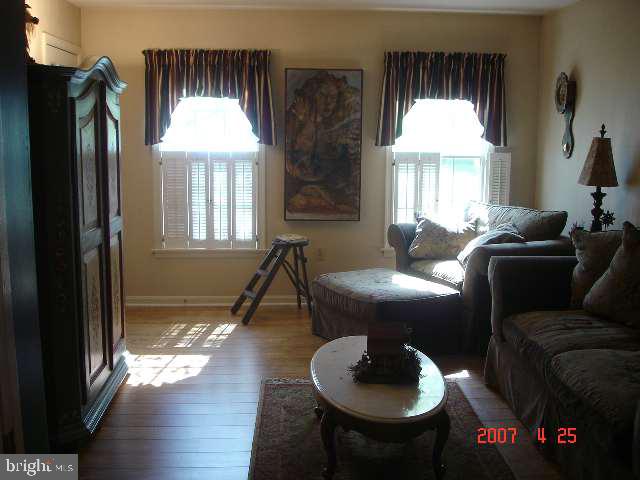 2034 Raleigh Road Hummelstown, PA 17036 - Photo 3 of 9 Gallery Image 3