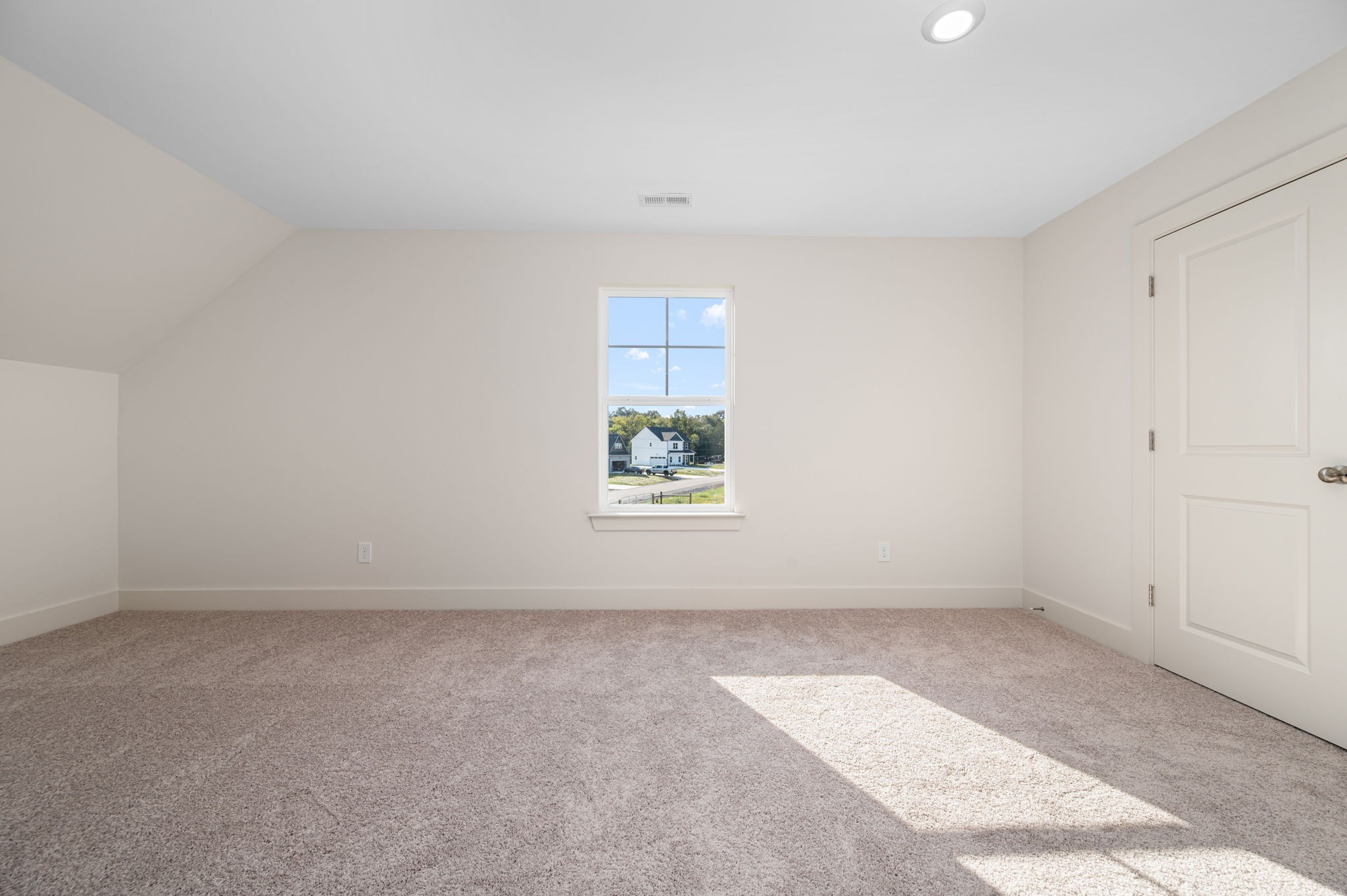 627 Vrabel Road Murfreesboro, TN 37130 - Photo 17 of 25 Gallery Image 17