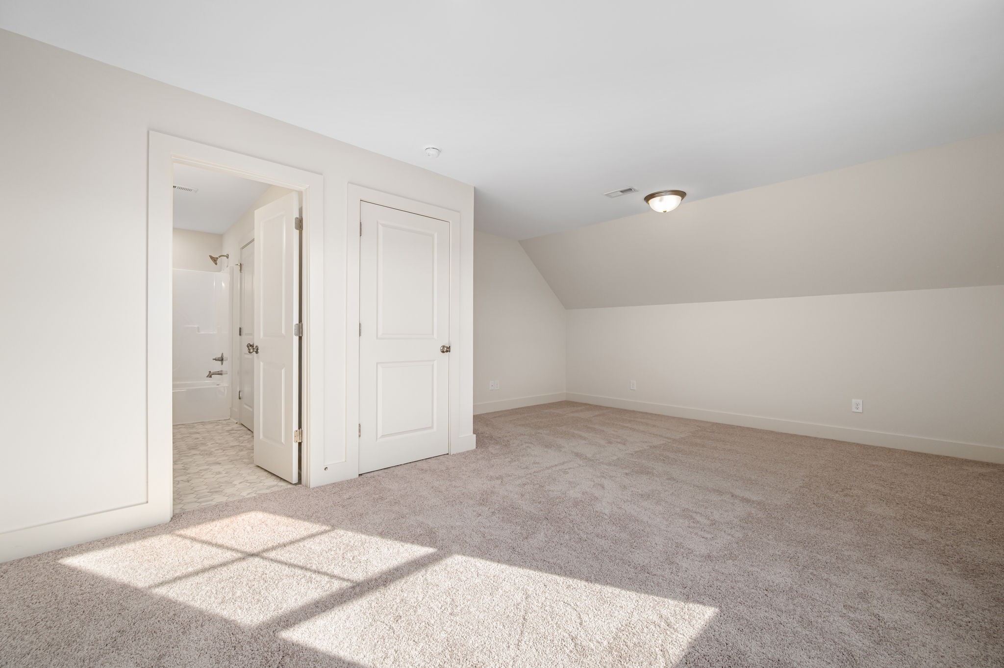627 Vrabel Road Murfreesboro, TN 37130 - Photo 20 of 25 Gallery Image 20