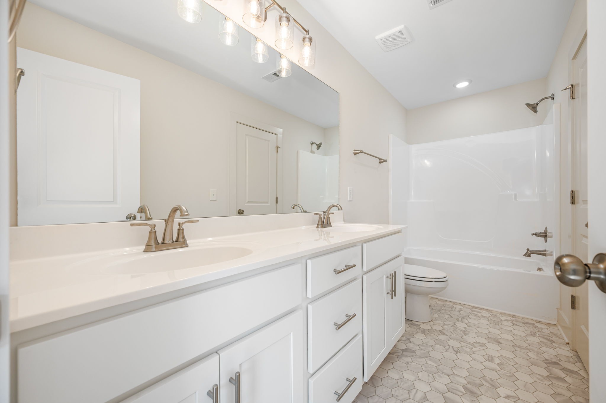 627 Vrabel Road Murfreesboro, TN 37130 - Photo 21 of 25 Gallery Image 21
