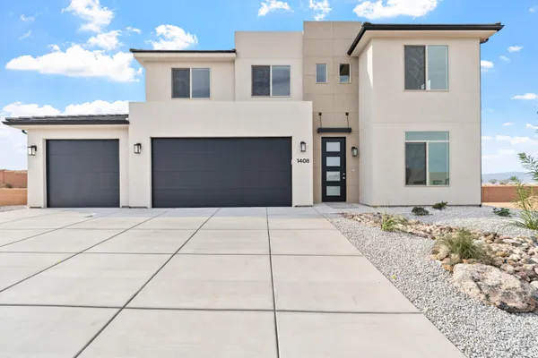 $549,000 | 14 Strawberry Avenue, Hurricane, UT 84737