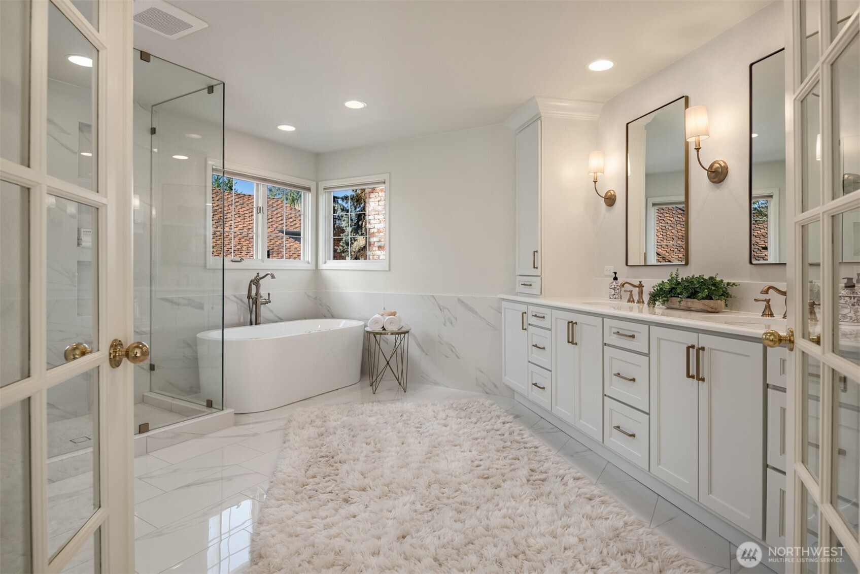 6731 153rd Place Southeast Bellevue, WA 98006 - Photo 14 of 27