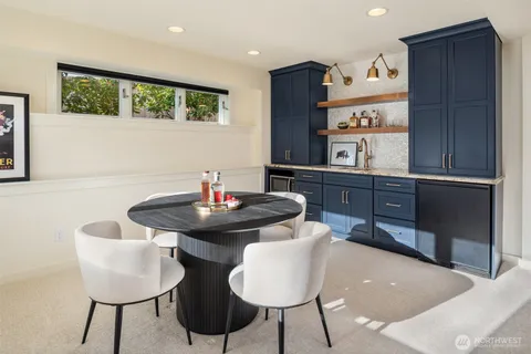 $2,190,000 | 6731 153rd Place Southeast, Bellevue, WA 98006