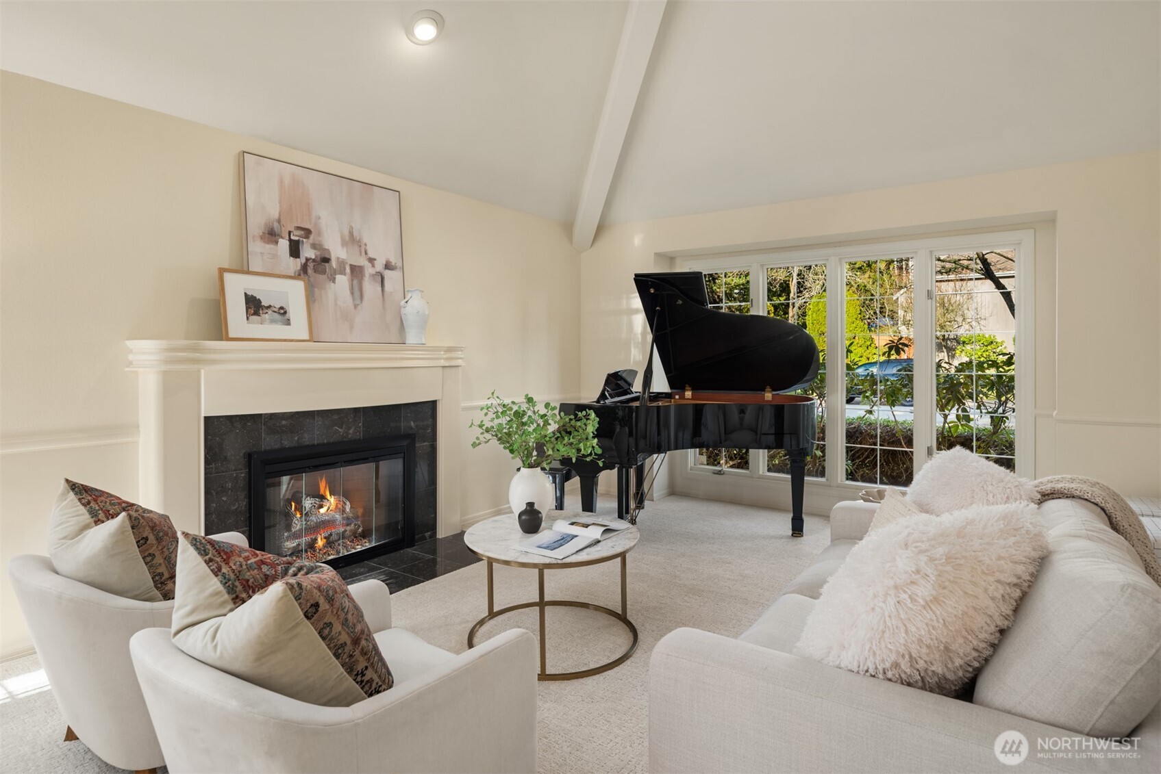 6731 153rd Place Southeast Bellevue, WA 98006 - Photo 4 of 27