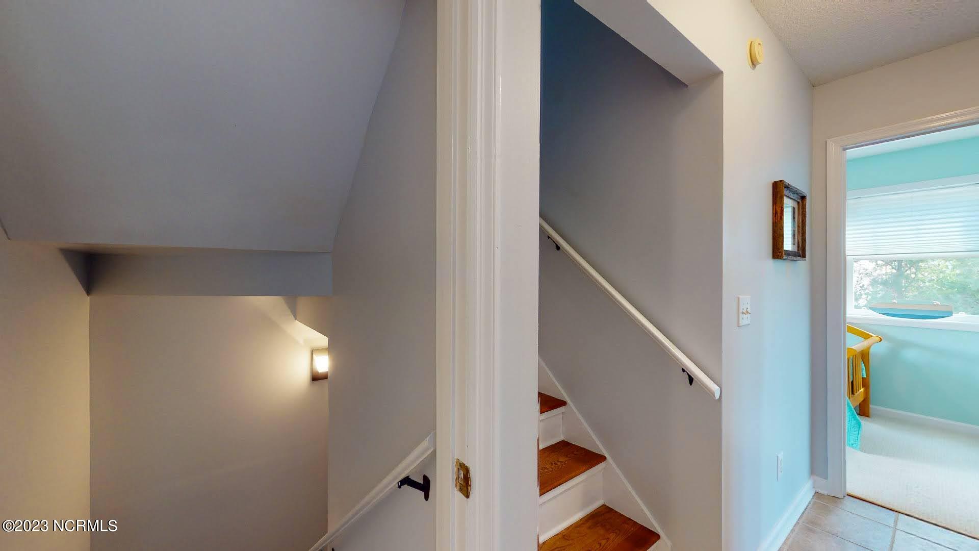 64 E Ridge Surf City, NC 28445 - Photo 34 of 61 64-N-R - Int (61)