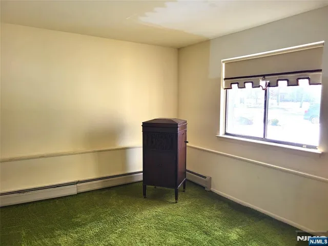 $795,000 | 139 Webster Drive, Wayne, NJ 07470