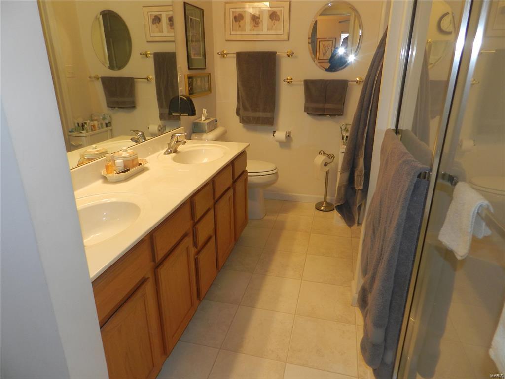 9736 Crayford Road, Unit 6A St. Louis, MO 63123 - Photo 12 of 15 Gallery Image 12