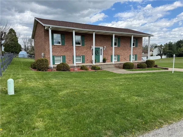 $349,900 | 208 Pats Drive, Rostraver Township, PA 15012