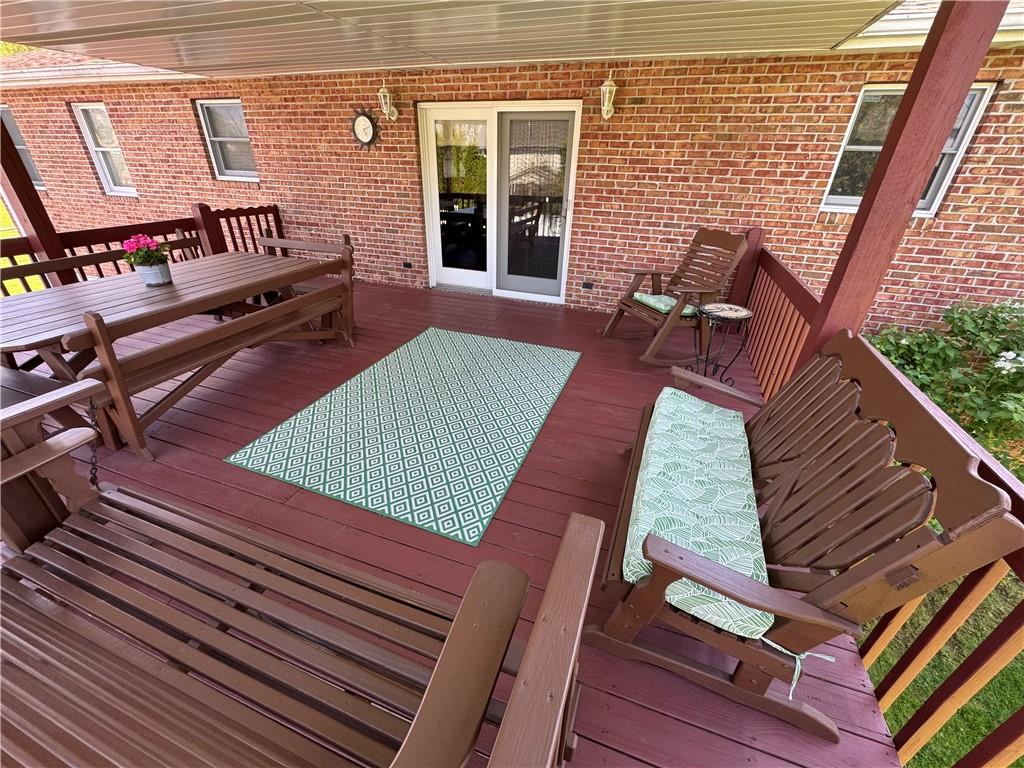 208 Pats Drive Rostraver Township, PA 15012 - Photo 4 of 50