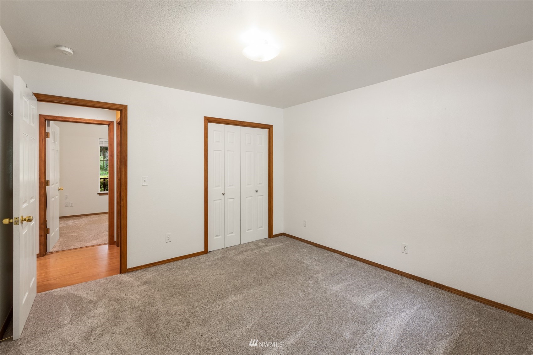 257 Riverside Road Sequim, WA 98382 - Photo 17 of 40 an empty room with closet