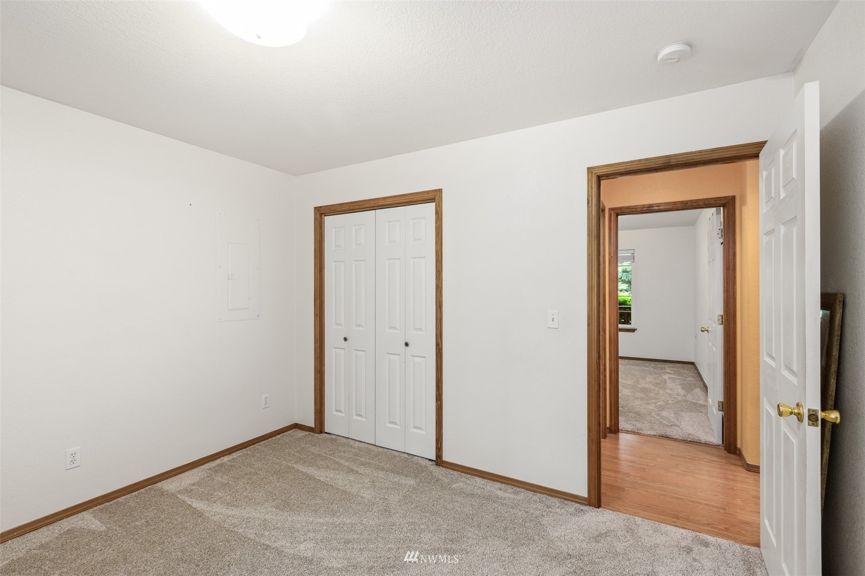257 Riverside Road Sequim, WA 98382 - Photo 18 of 40 an empty room with closet