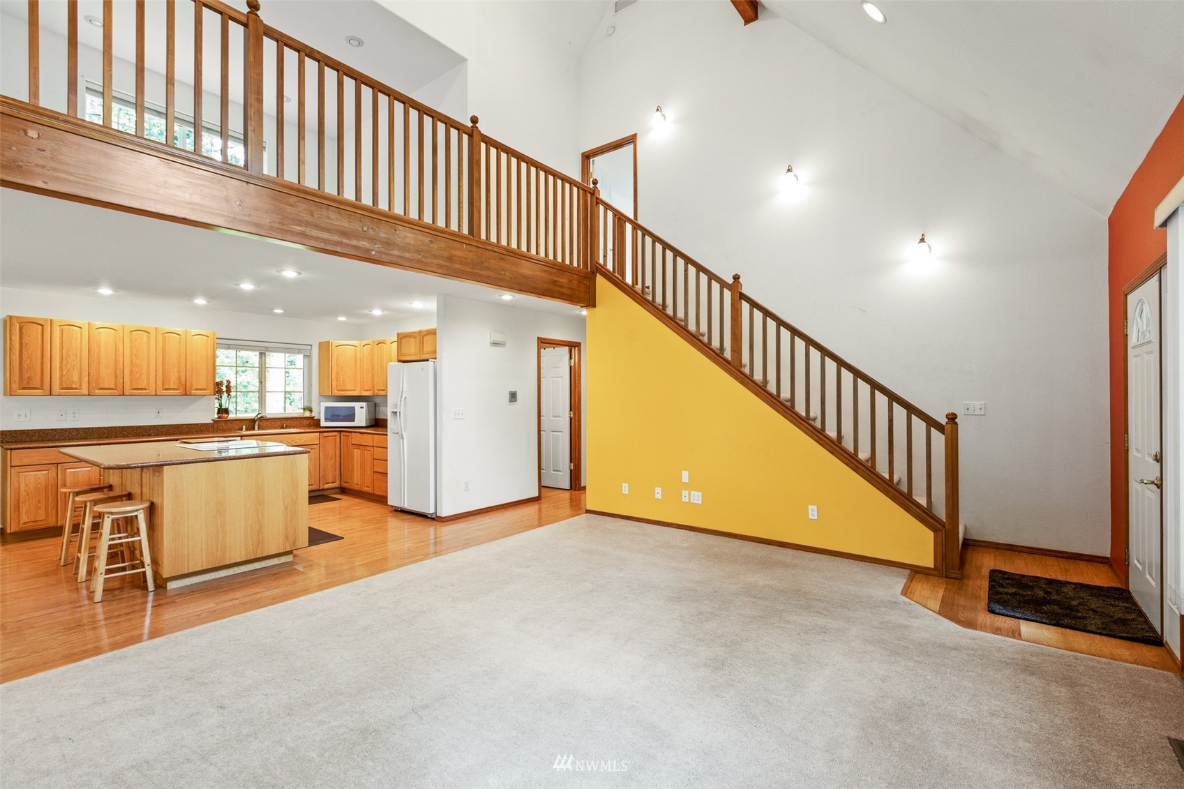 257 Riverside Road Sequim, WA 98382 - Photo 5 of 40 a view of an entryway with kitchen