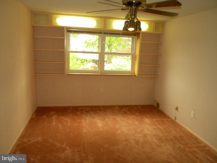 3218 Atmore Road Philadelphia, PA 19154 - Photo 16 of 24