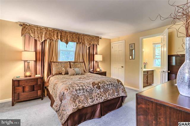 2829 Fairview Road Camp Hill, PA 17011 - Photo 17 of 25 Gallery Image 17