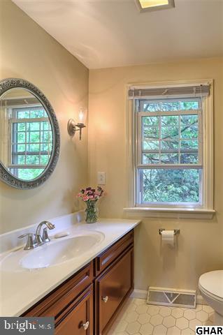 2829 Fairview Road Camp Hill, PA 17011 - Photo 22 of 25 Gallery Image 22
