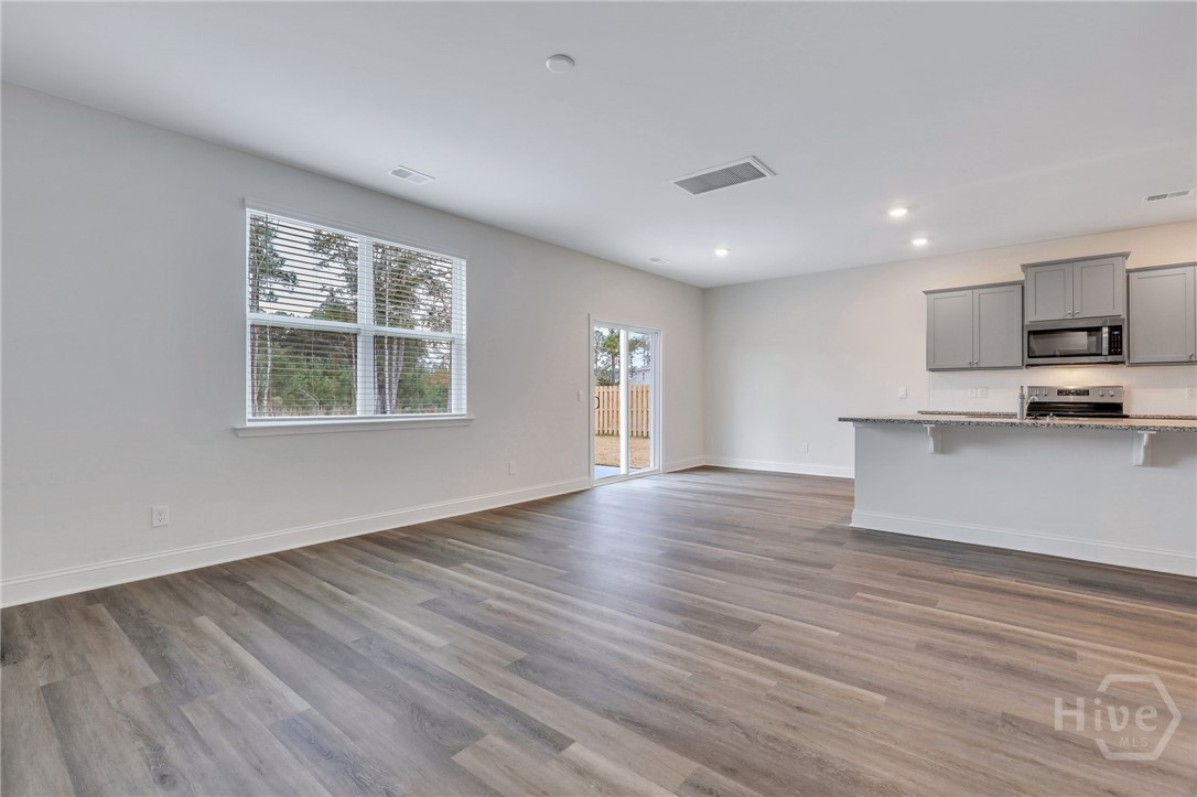 240 Logging Hill Drive Richmond Hill, GA 31324 - Photo 4 of 36