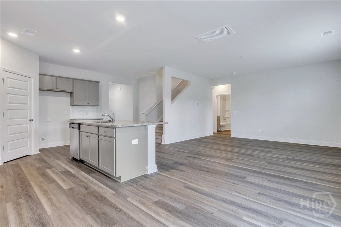 240 Logging Hill Drive Richmond Hill, GA 31324 - Photo 5 of 36