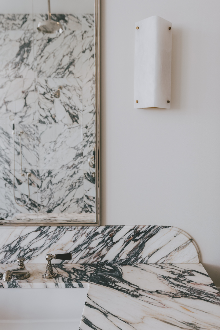 21 North May Street, Unit 1402 Chicago, IL 60607 - Photo 35 of 49 a view of a livingroom