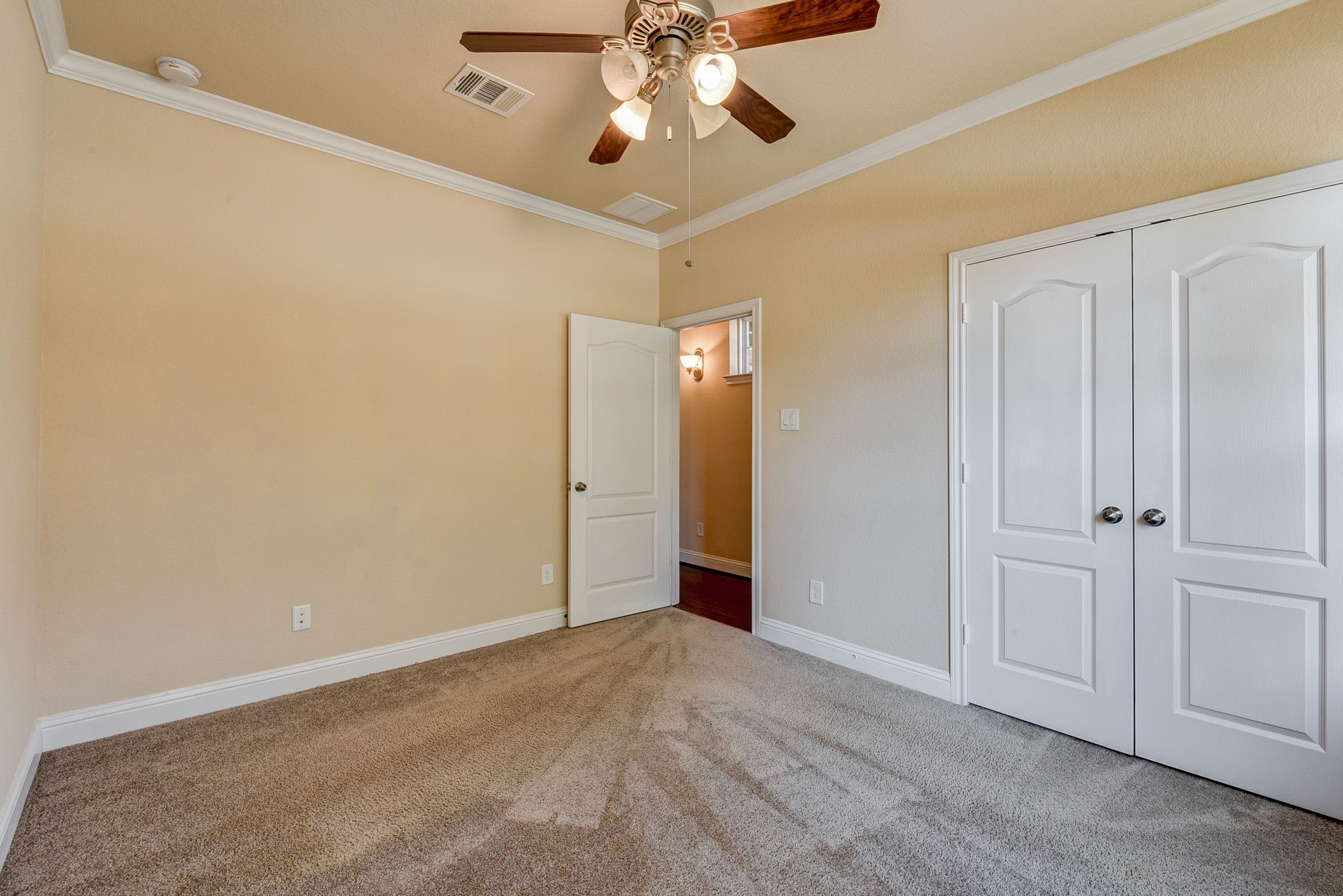 39 South Pinto Point Circle Spring, TX 77389 - Photo 30 of 48 a view of an empty room and chandelier fan