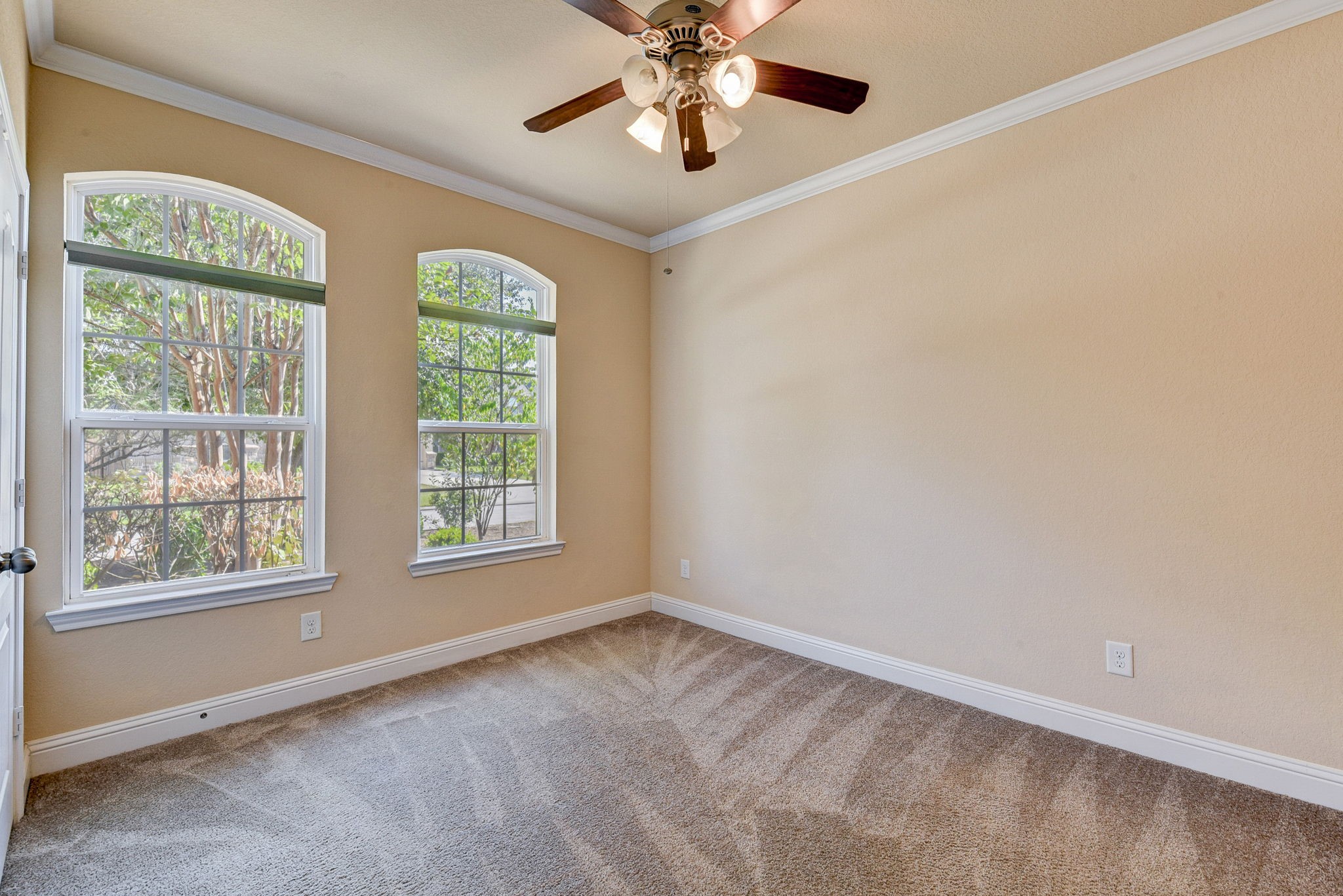 39 South Pinto Point Circle Spring, TX 77389 - Photo 31 of 48 a view of an empty room with a window