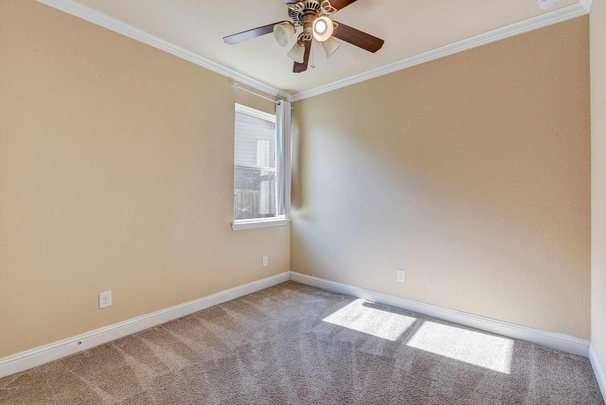 39 South Pinto Point Circle Spring, TX 77389 - Photo 34 of 48 a view of an empty room with a window