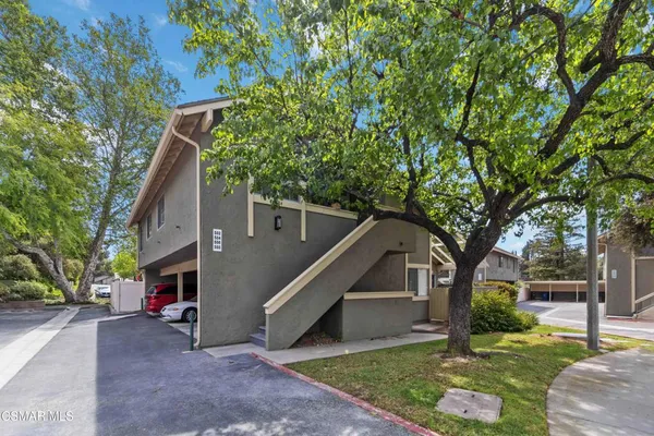 $496,000 | 584 Rio Grande Circle, Thousand Oaks, CA 91360