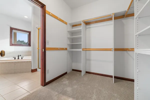 $749,900 | 145 Victoria Circle, Union Grove, WI 53182