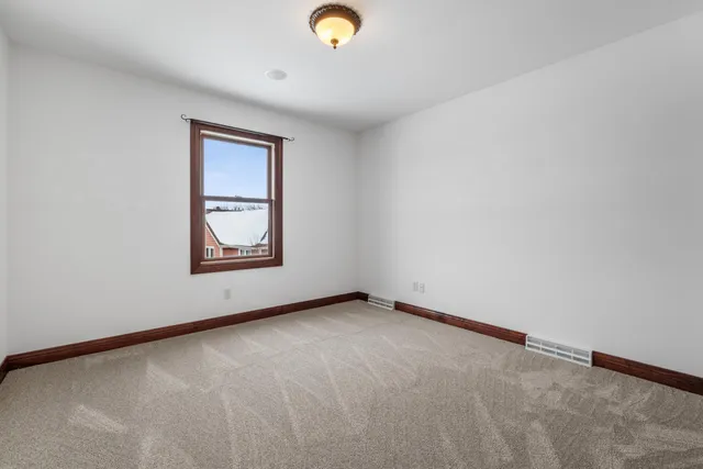 $749,900 | 145 Victoria Circle, Union Grove, WI 53182