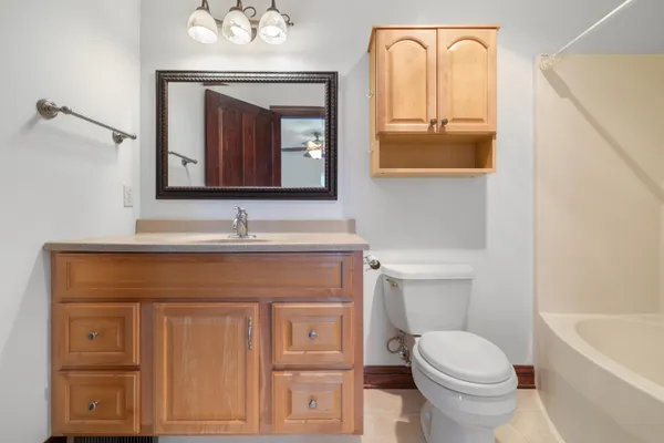 $749,900 | 145 Victoria Circle, Union Grove, WI 53182