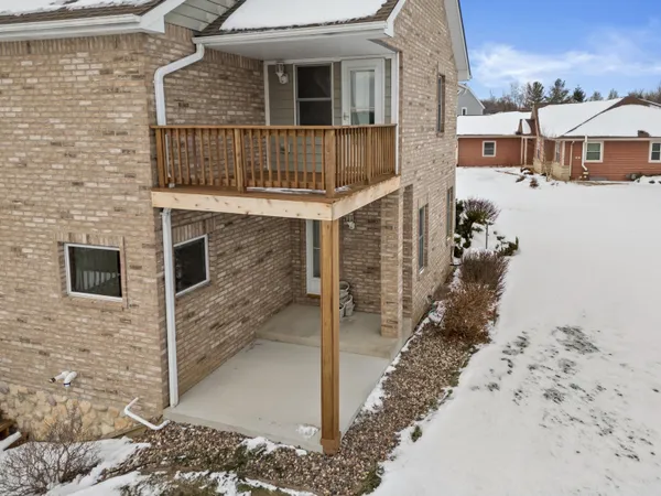 $749,900 | 145 Victoria Circle, Union Grove, WI 53182