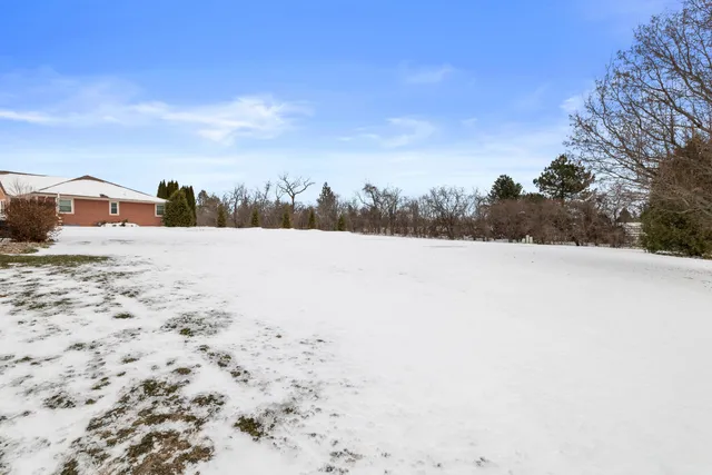 $749,900 | 145 Victoria Circle, Union Grove, WI 53182